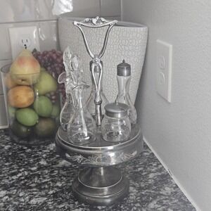 Antique Triple Silver Plated co.‎ 5 Piece Cruet Set